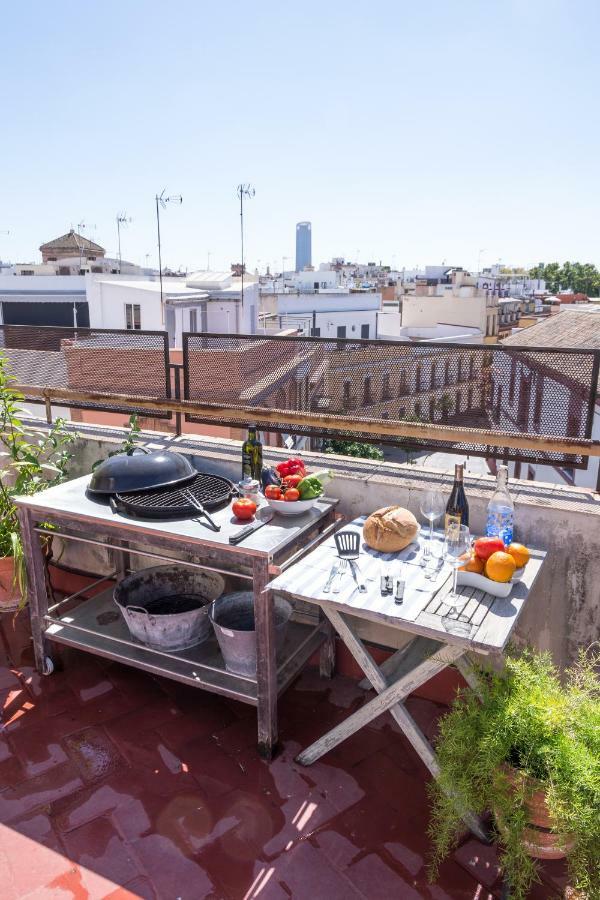 Apartamento Duplex Con Hermosa Terraza Cerca Alameda De Hercules เซบีญา ภายนอก รูปภาพ